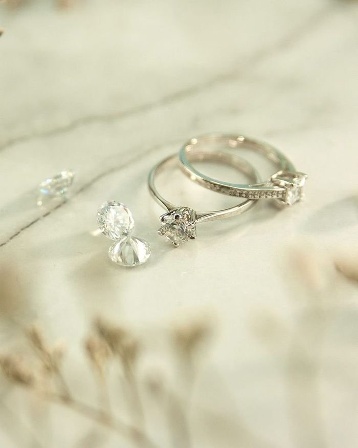 Gold jewellery collection