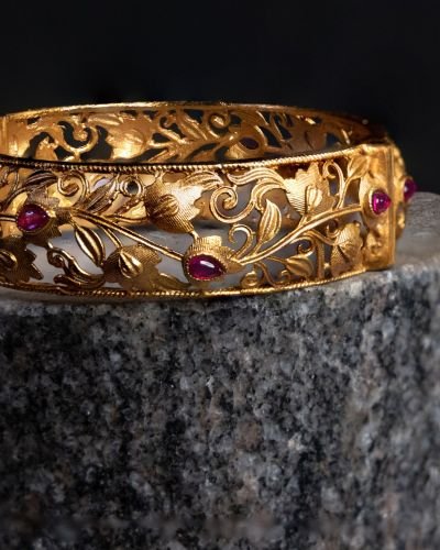 Textured gold kada bangle