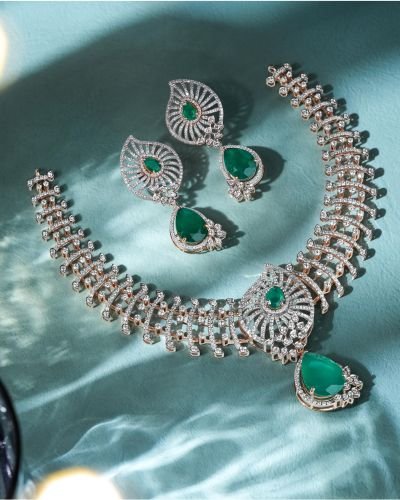 Emerald and diamond bridal set
